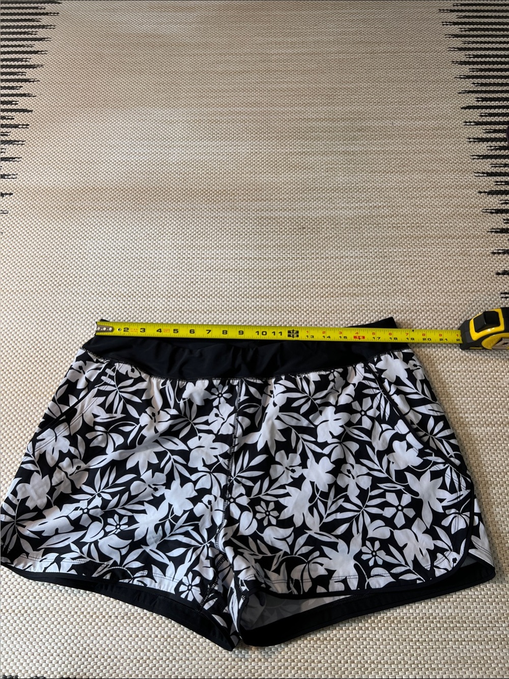 Lands' End Black & White Floral Swim Athletic Shorts